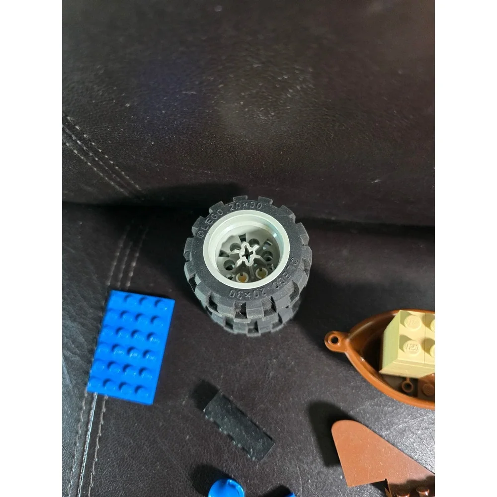 Lego assorted pieces